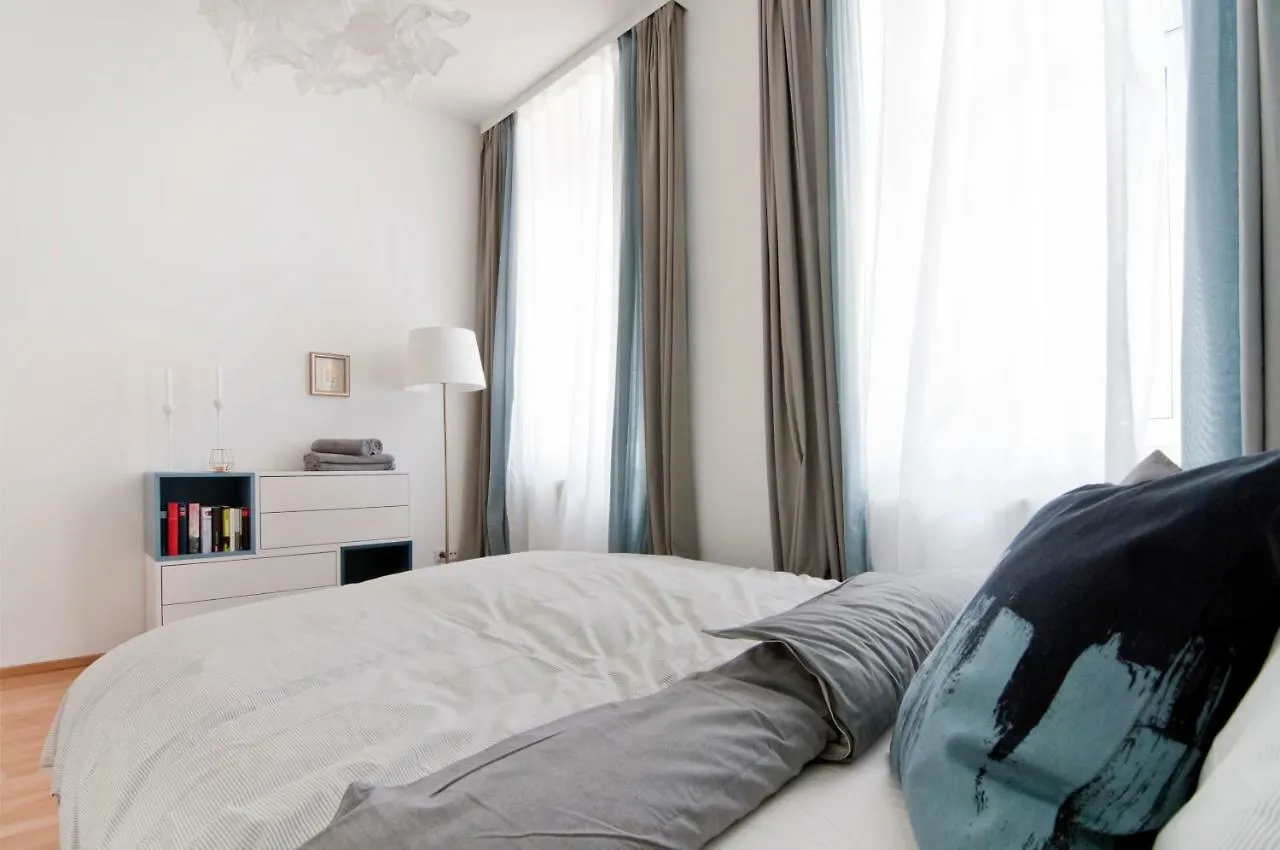 Leystrasse - Apartment Zwischen Donauinsel, Altstadt Und Messezentrum Viena