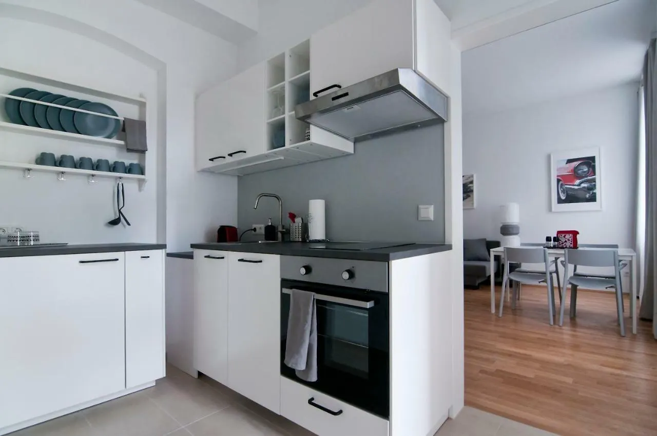 Leystrasse - Apartment Zwischen Donauinsel, Altstadt Und Messezentrum Viena