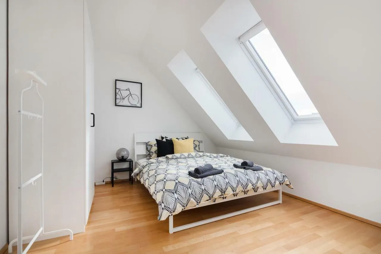 Leystrasse - Apartment Zwischen Donauinsel, Altstadt Und Messezentrum Viena